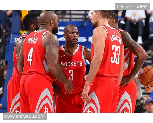 2014年火箭与快船激战回顾：一场震撼人心的季后赛对决