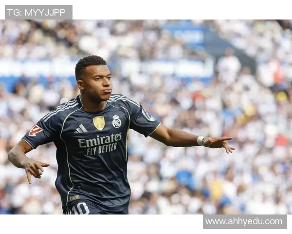 姆巴佩引领新一代足球风潮他的技术与速度如何改变比赛格局 姆巴佩引领新一代足球风潮他的技术与速度如何改变比赛格局