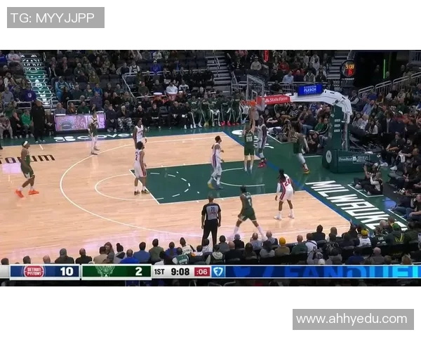 字母哥怒撕球衣引发更衣室冲突雄鹿惨败背后隐藏的矛盾与不满