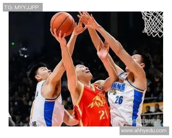 季前赛精彩对决北京首钢迎战浙江广厦展现篮球魅力与团队精神