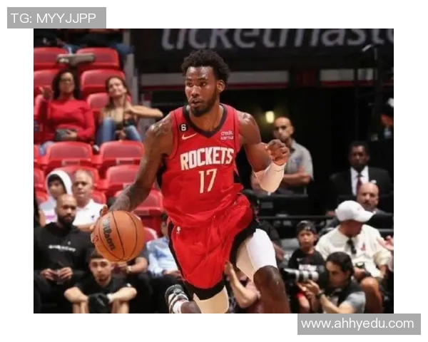 火箭与爵士西部决赛精彩对决央视全程直播引发球迷热议