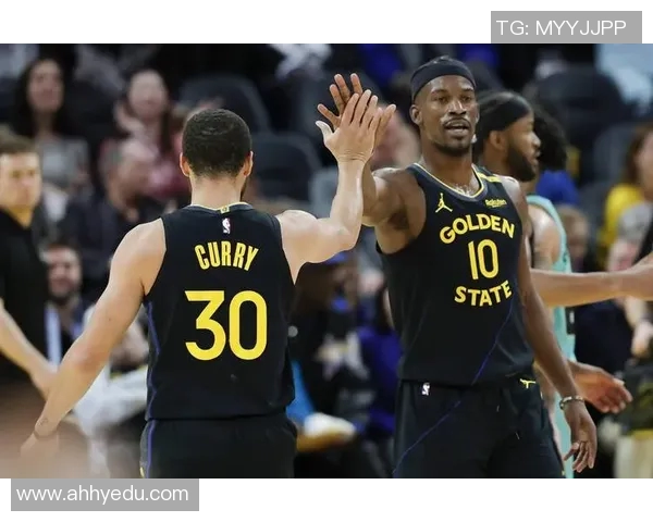 308勇士与开拓者激战正酣谁能在这场对决中笑到最后 308勇士与开拓者激战正酣谁能在这场对决中笑到最后