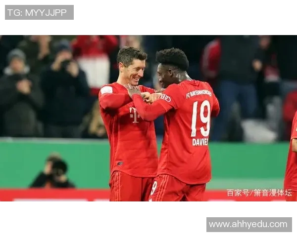 柏林德比激战再起90与柏林联合争锋相对引发球迷热议 柏林德比激战再起90与柏林联合争锋相对引发球迷热议