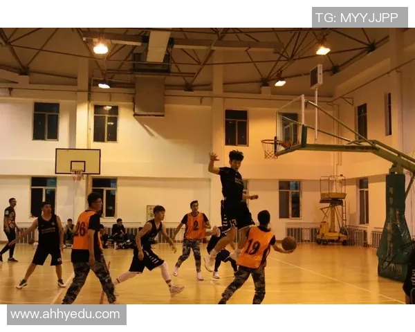 勇士与骑士的巅峰对决在纬来重燃激情篮球之夜 勇士与骑士的巅峰对决在纬来重燃激情篮球之夜