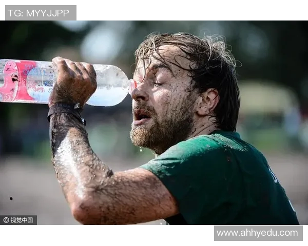 多拉多哈与美洲队的精彩对决展现足球魅力与激情碰撞 多拉多哈与美洲队的精彩对决展现足球魅力与激情碰撞