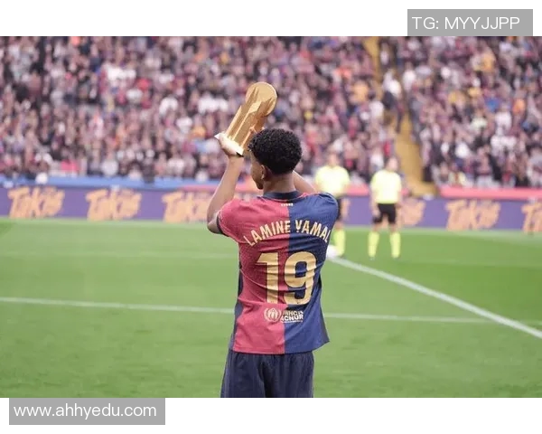 巴萨与里昂激情对决360直播全程回顾与精彩瞬间分析