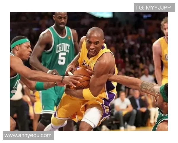 波士顿凯尔特人对阵多伦多猛龙的精彩对决分析与赛季展望 波士顿凯尔特人对阵多伦多猛龙的精彩对决分析与赛季展望