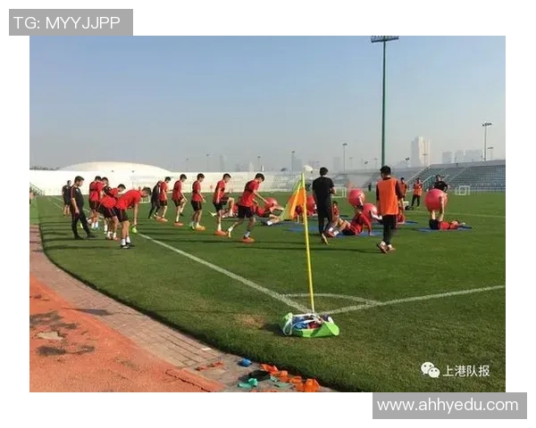 深圳排球队防守策略分析与战术解读助力球队提升竞争力 深圳排球队防守策略分析与战术解读助力球队提升竞争力