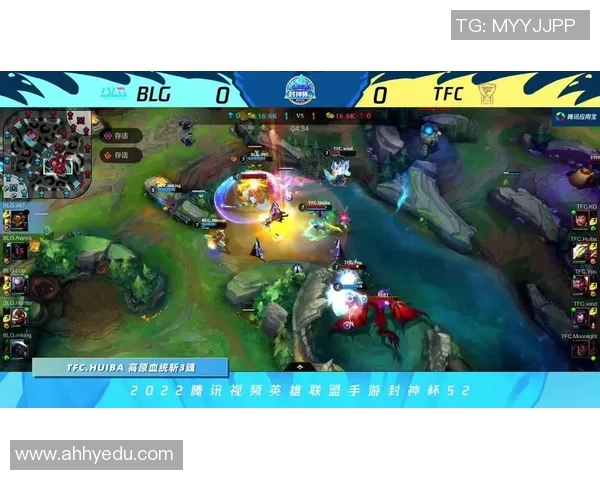 黄芳专访：从新手到职业选手的英雄联盟成长之路回顾